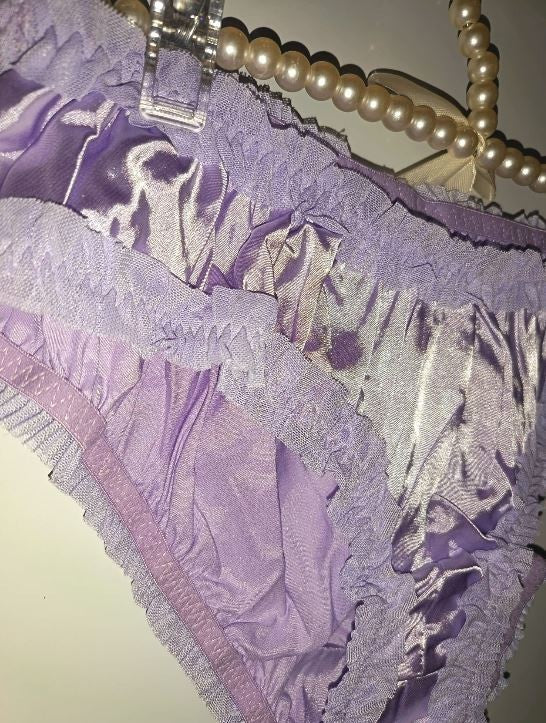 💜✨ Lilac Satin Frill Knickers – Silky Lace Trim Briefs ✨ sissy 💜 size 8 S