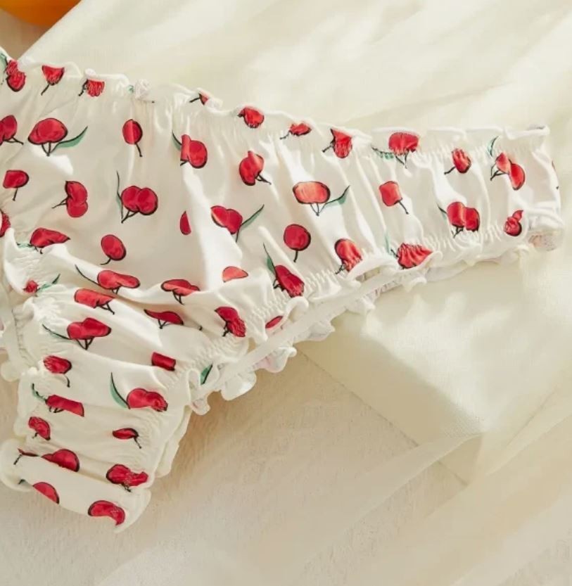 🍒Cherry Print Frilly satin Knickers White Ruffle silky panties size XL 16-18 🍒