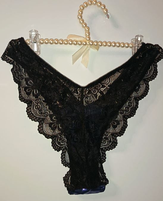 🖤✨ Black Lace & Electric purple Metallic Brazilian Knickers – Size 3XL 22 ✨🖤
