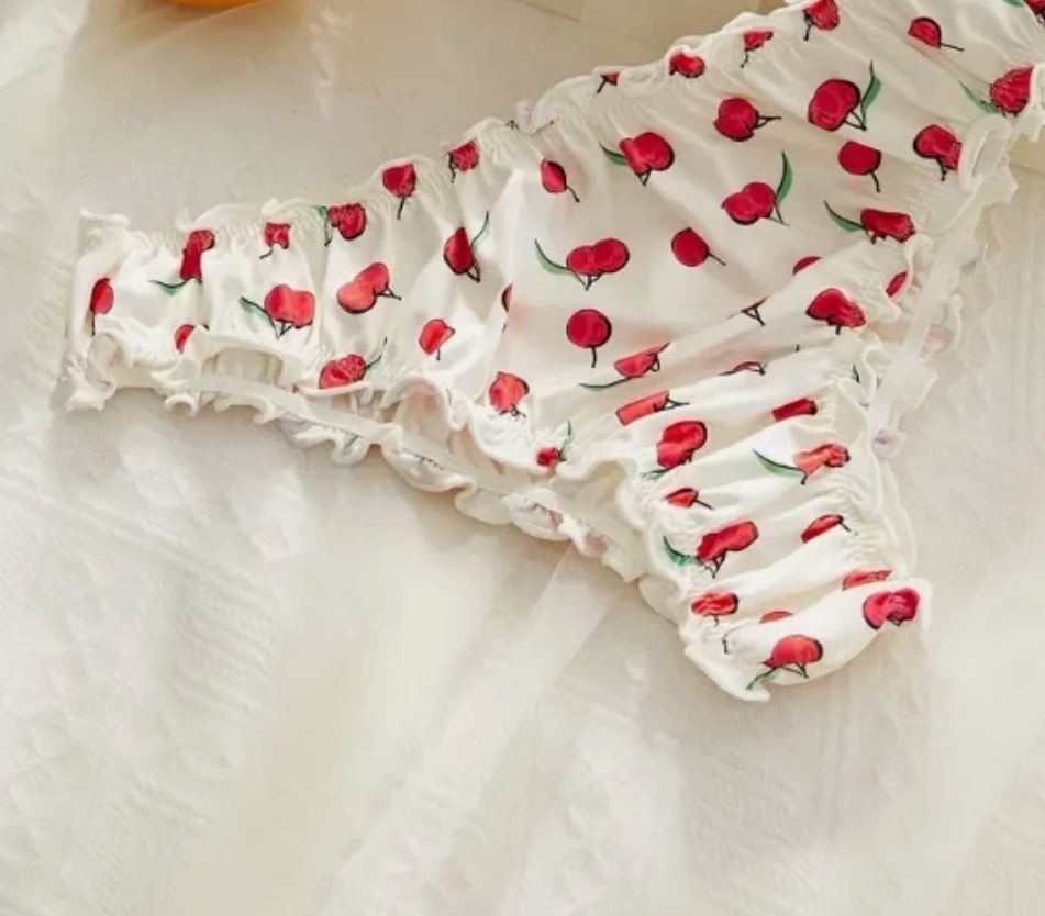 🍒Cherry Print Frilly satin Knickers White Ruffle silky panties size XL 16-18 🍒