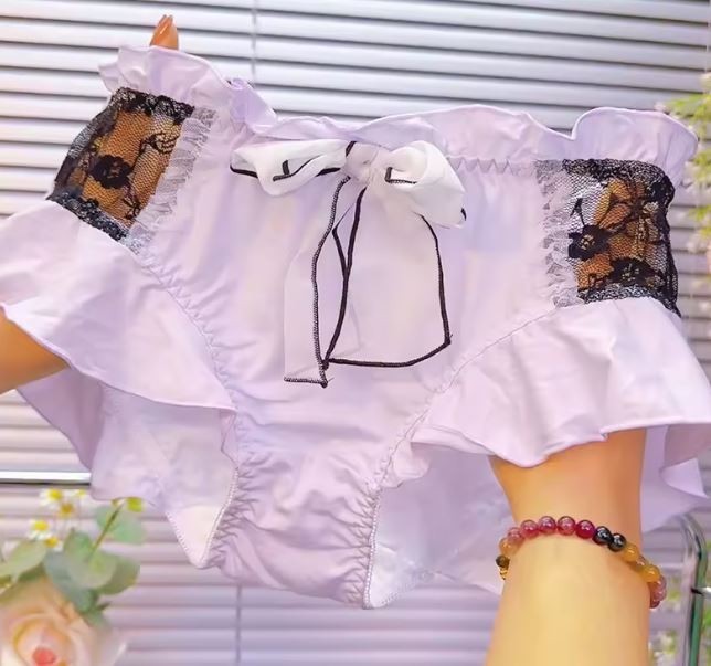 Luxury soft silky feel satin knickers panties black lace bow ruffles UK 8-10 / M