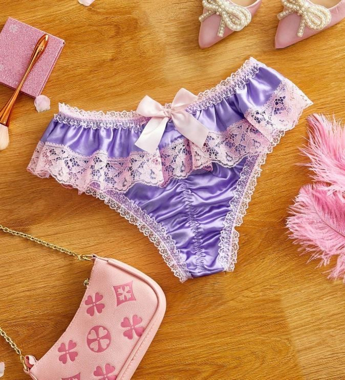 Lilac silky feel satin panties knickers ruffles sissy lace trim size 16-18 (XL)