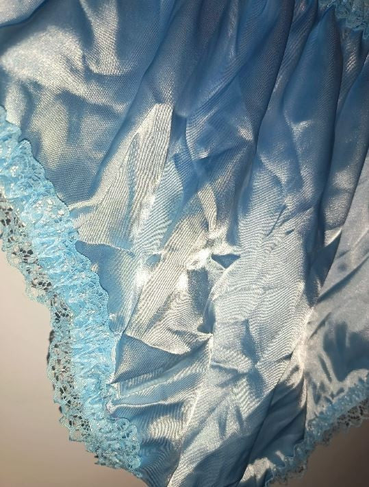 Baby blue Satin Frilly Knickers Lace Trim Vintage Style panties size 2XL 20-22