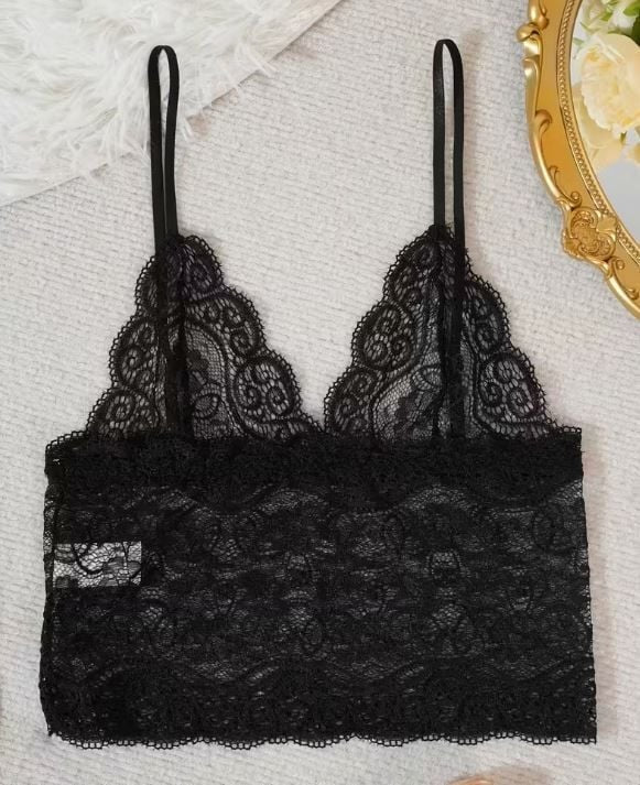 Silky feel deep red satin black lace trim 4 piece lingerie set size 20 (2XL)