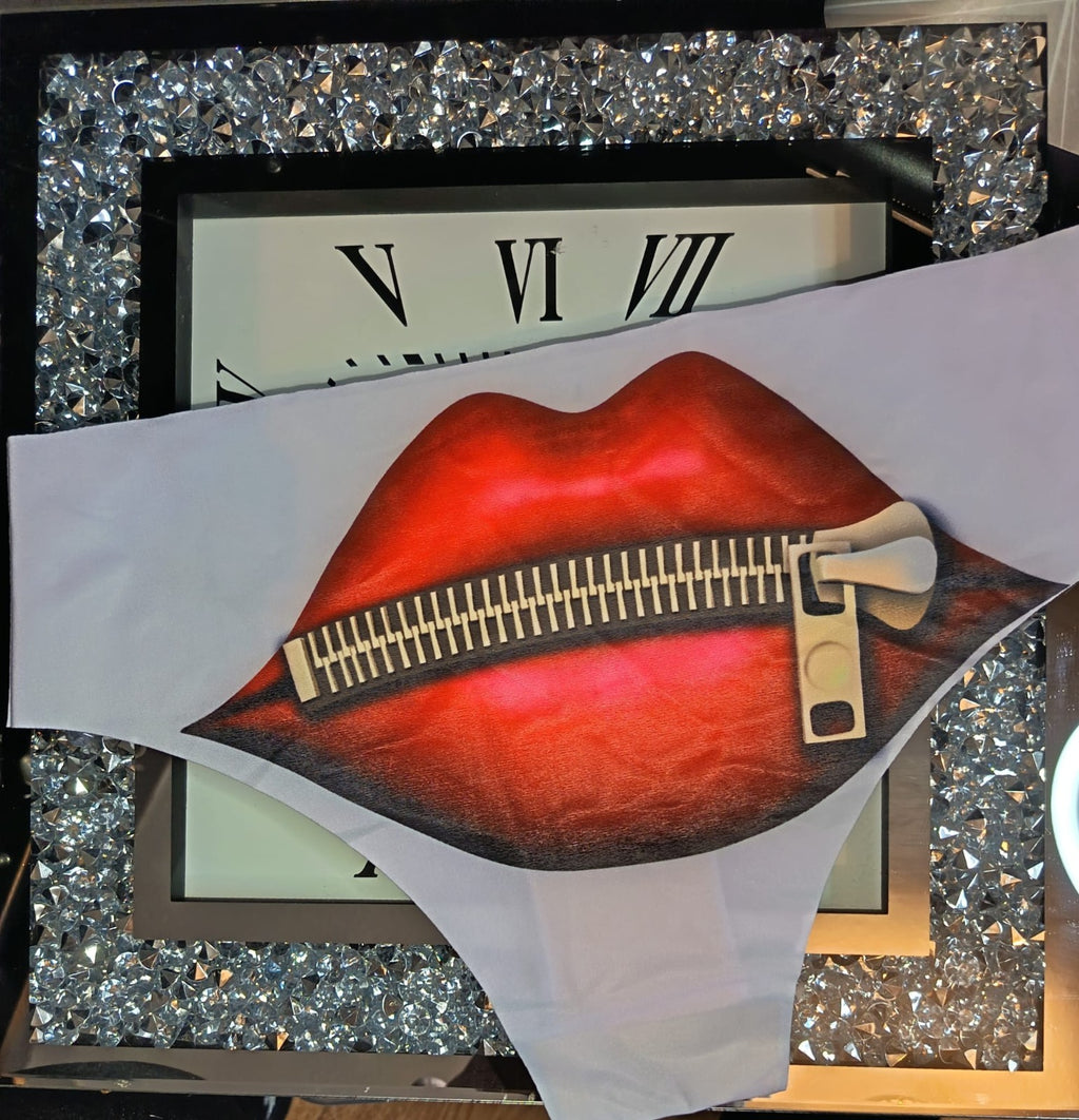 Womens silky feel satin panties seamless 3D cartoon print size M to L - 10/12/14
