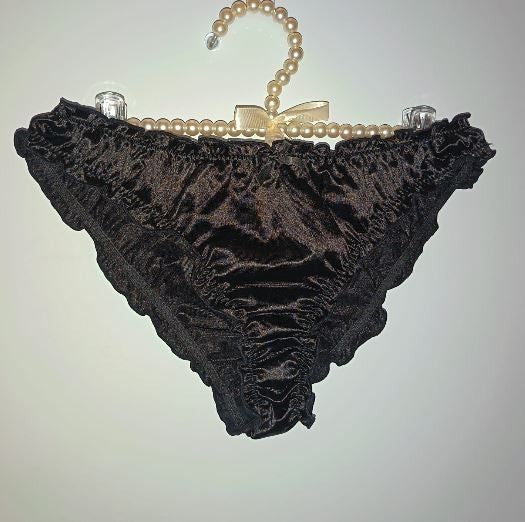 Ladies Black Satin Frilly Knickers Shiny Silky Panties sissy size L 12-14