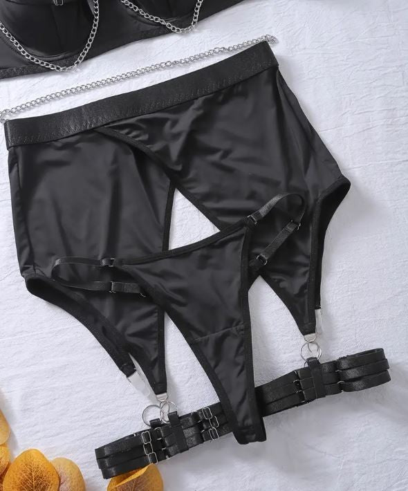 HOT! trendy lingerie 5-piece set soft silky feel satin chain detail women sissy