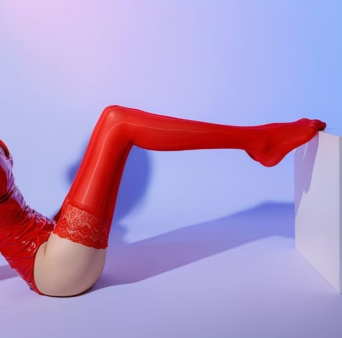 Elegant lace trimmed silky soft oil shine RED stockings holdups one size Tights
