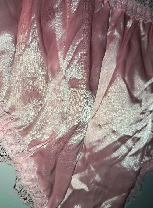 Baby pink Satin Frilly Knickers Lace Trim Vintage Style panties size S 8