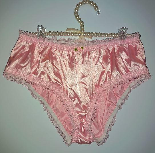 Baby pink Satin Frilly Knickers Lace Trim Vintage Style panties size XL 16-18