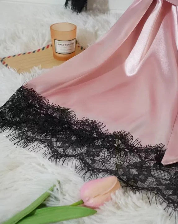 Silky feel baby pink satin black lace trim 4 piece lingerie set size 12-14 (L)
