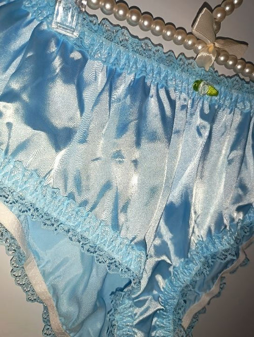 Baby blue Satin Frilly Knickers Lace Trim Vintage Style panties size L 12-14