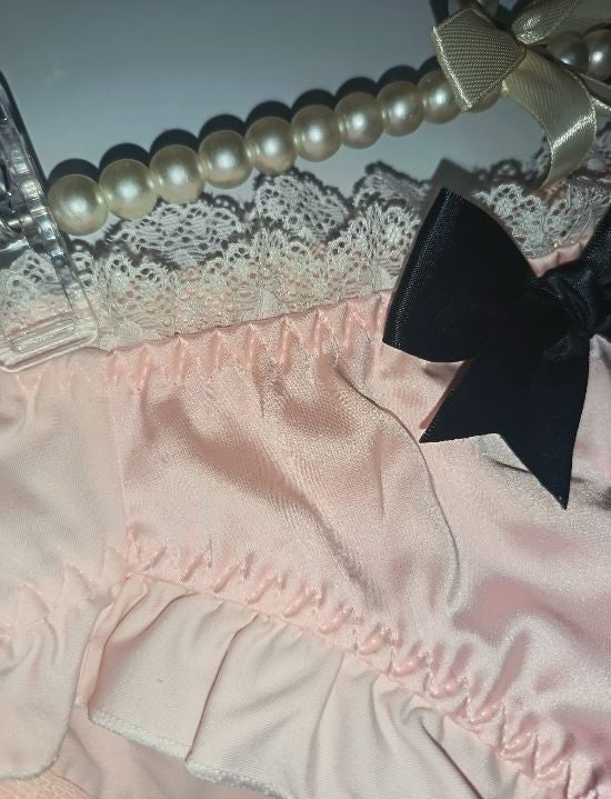 Pink Satin Frilly Knickers Lace Trim Bow Detail buttons detail size L 10-12