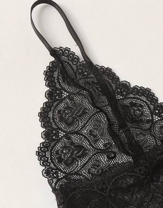Silky feel navy blue satin black lace trim 4 piece lingerie set size 12-14 (L)