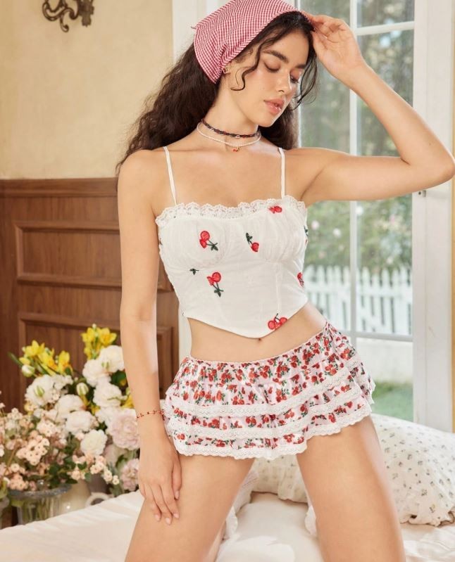 Women’s Floral Ruffle panties silky feel Lace Trim knickers sissy size 8 / S