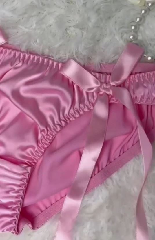 Size S 8💕 Pink Satin Knickers silky feel panties Bikini Briefs Glossy 🎀🎀🎀
