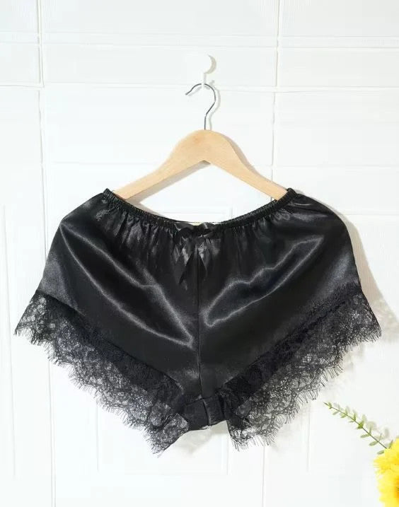Silky feel black satin black lace trim 4 piece lingerie set size 10 (M)