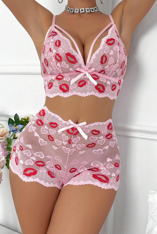 Beautiful pink 2 piece lingerie set lace lips / heart print Valentines romantic