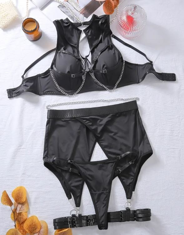 HOT! trendy lingerie 5-piece set soft silky feel satin chain detail women sissy