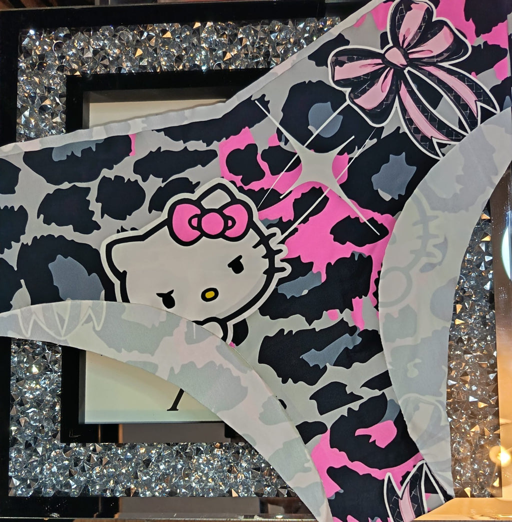 Womens ice silky feel satin plus panties seamless cartoon print size 2XL - UK 20