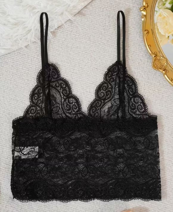 Silky feel deep red satin black lace trim 4 piece lingerie set size 16/18 (XL)