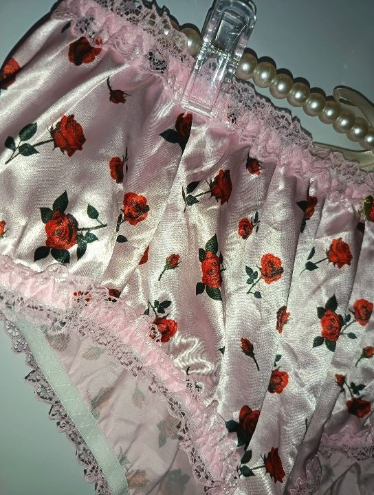 Pink Satin Rose Print Frilly Knickers Lace Trim Vintage panties size L 12-14