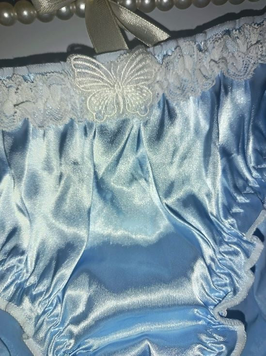 Women’s Blue Satin knickers white Lace Trim silky feel panties size L 12-14