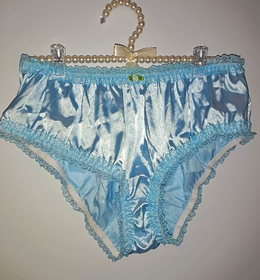 Baby blue Satin Frilly Knickers Lace Trim Vintage Style panties size XL 16-18