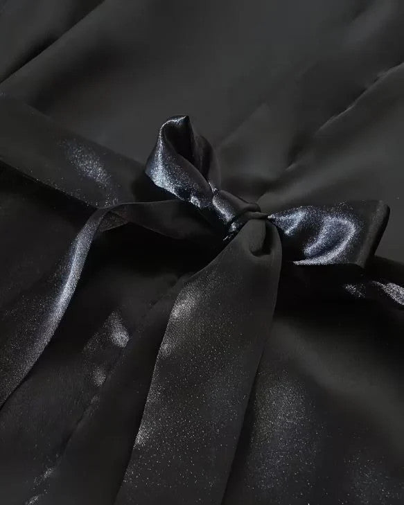 Silky feel black satin black lace trim 4 piece lingerie set size 12-14 (L)