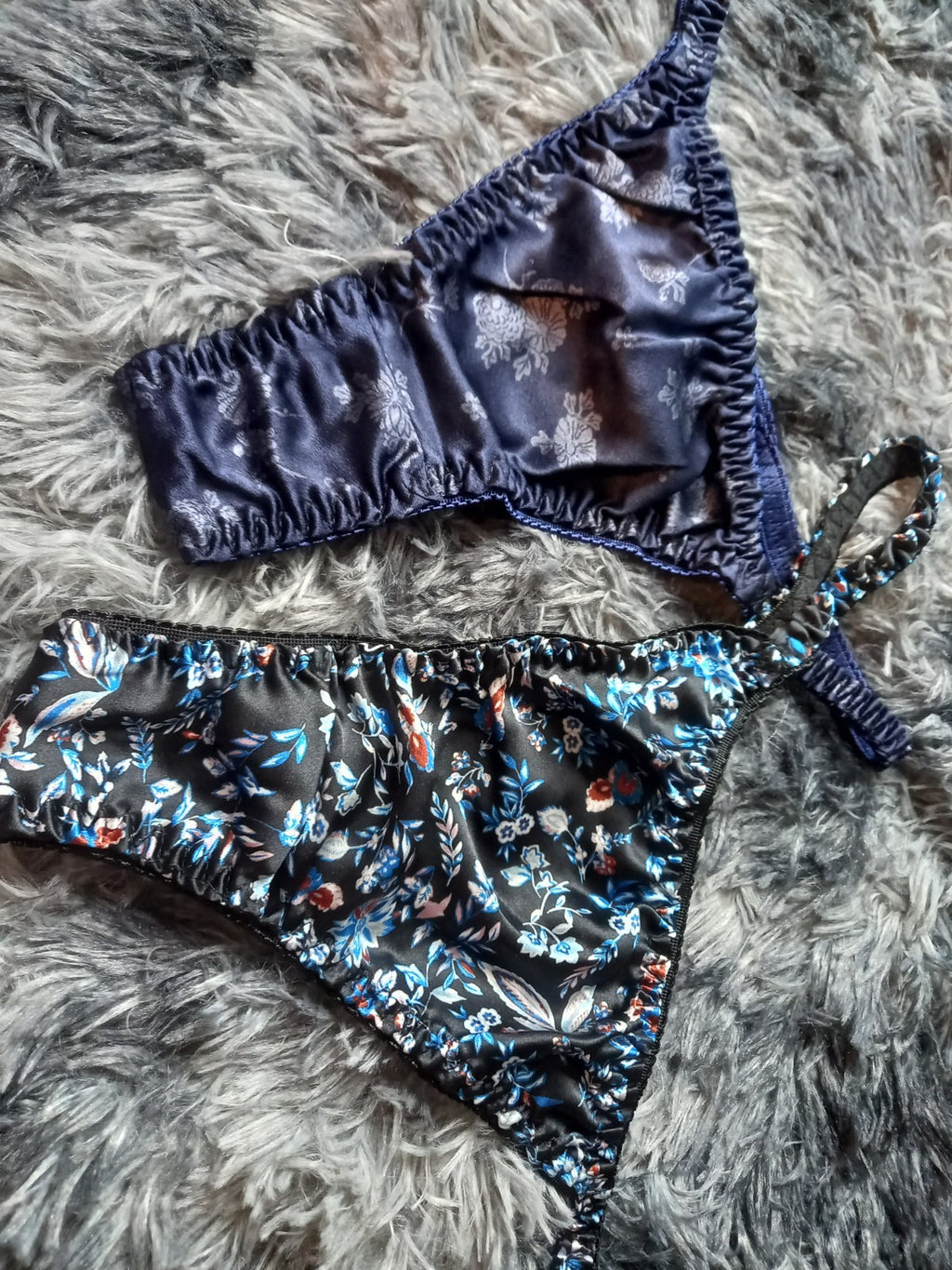 100% mulberry silk fancy & sexy women's thongs various designs one size UK 8-12