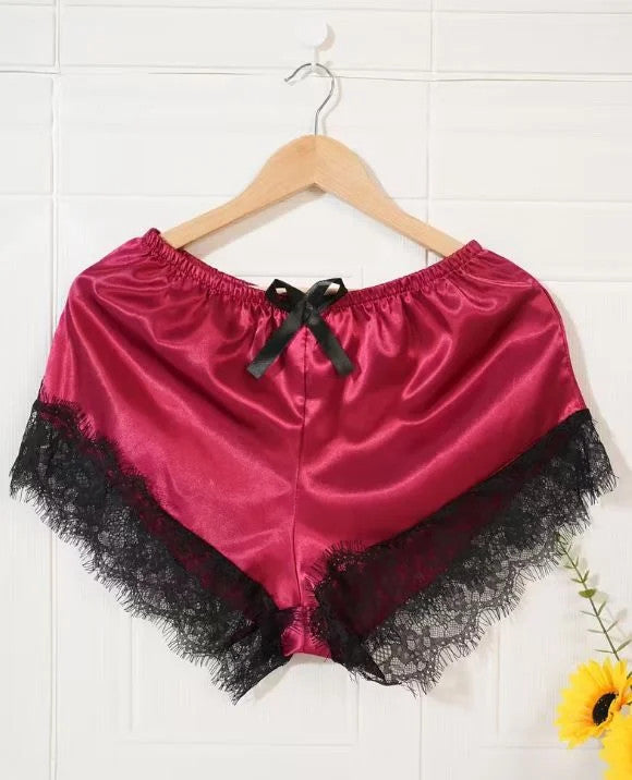 Silky feel deep red satin black lace trim 4 piece lingerie set size 16/18 (XL)