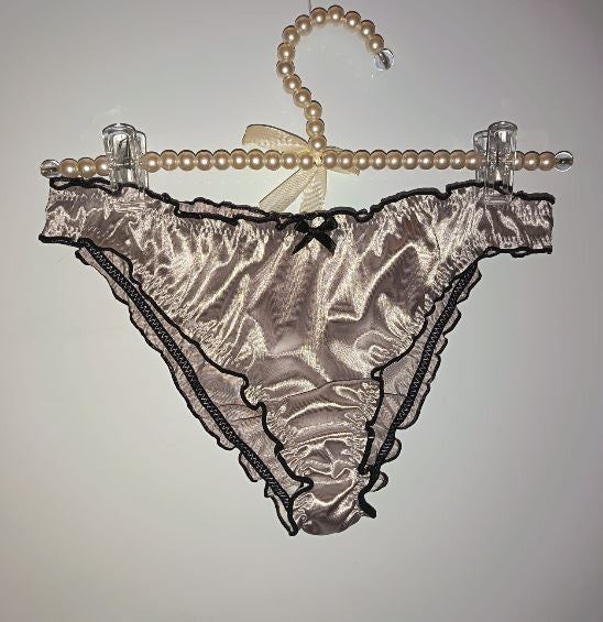 Ladies silver Satin Frilly Knickers Shiny Silky Panties sissy size L 12-14