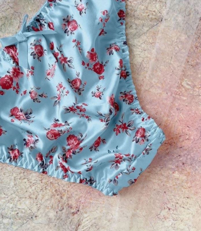 🌸 Women's Blue Floral Satin Style Knickers Panties Briefs Soft Stretch size 12-14 L 🌸