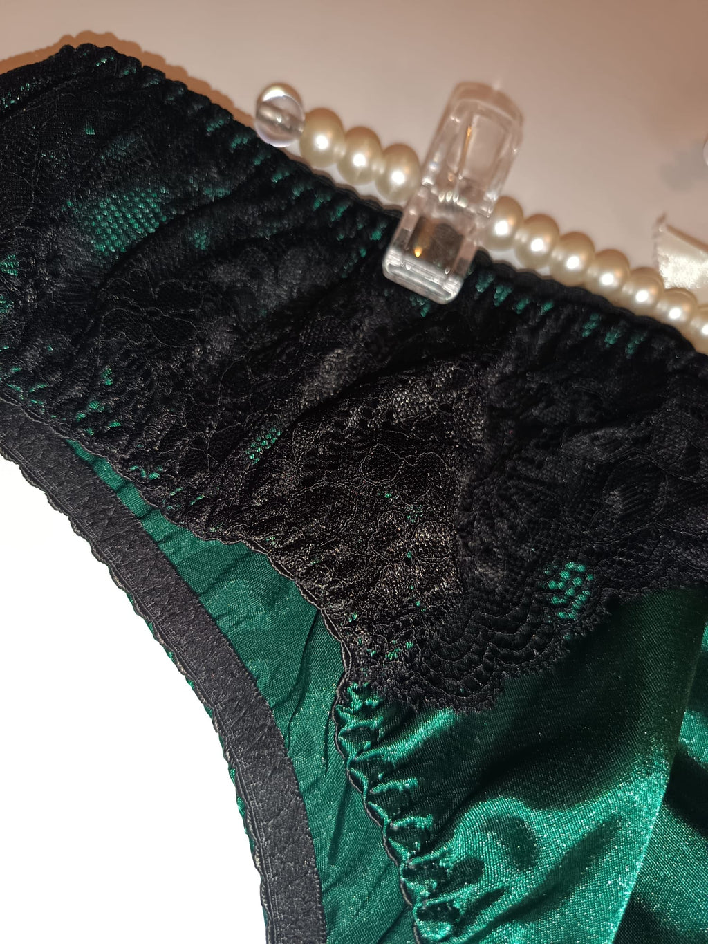 💚 Plus Size Emerald Green Satin Knickers Silky Soft Panties 💚 size 3XL 22-24