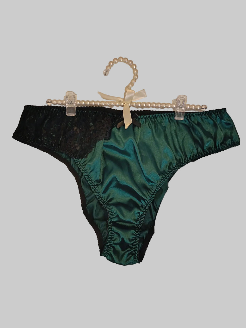 💚 Plus Size Emerald Green Satin Knickers | Women's Lace Briefs | Silky Soft Panties | Comfortable Full Coverage Lingerie 💚 size XL 16-18