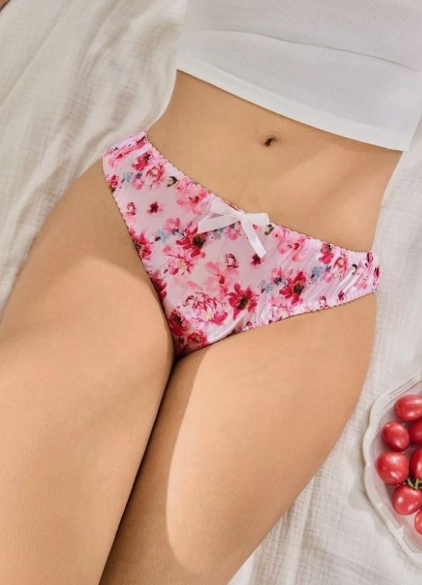 Women's pink floral silky panties satin knickers summery design size S 8
