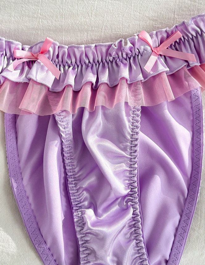 Lilac Satin Lace Frilly ruffles mesh Knickers silky Panties size M UK 10 💕