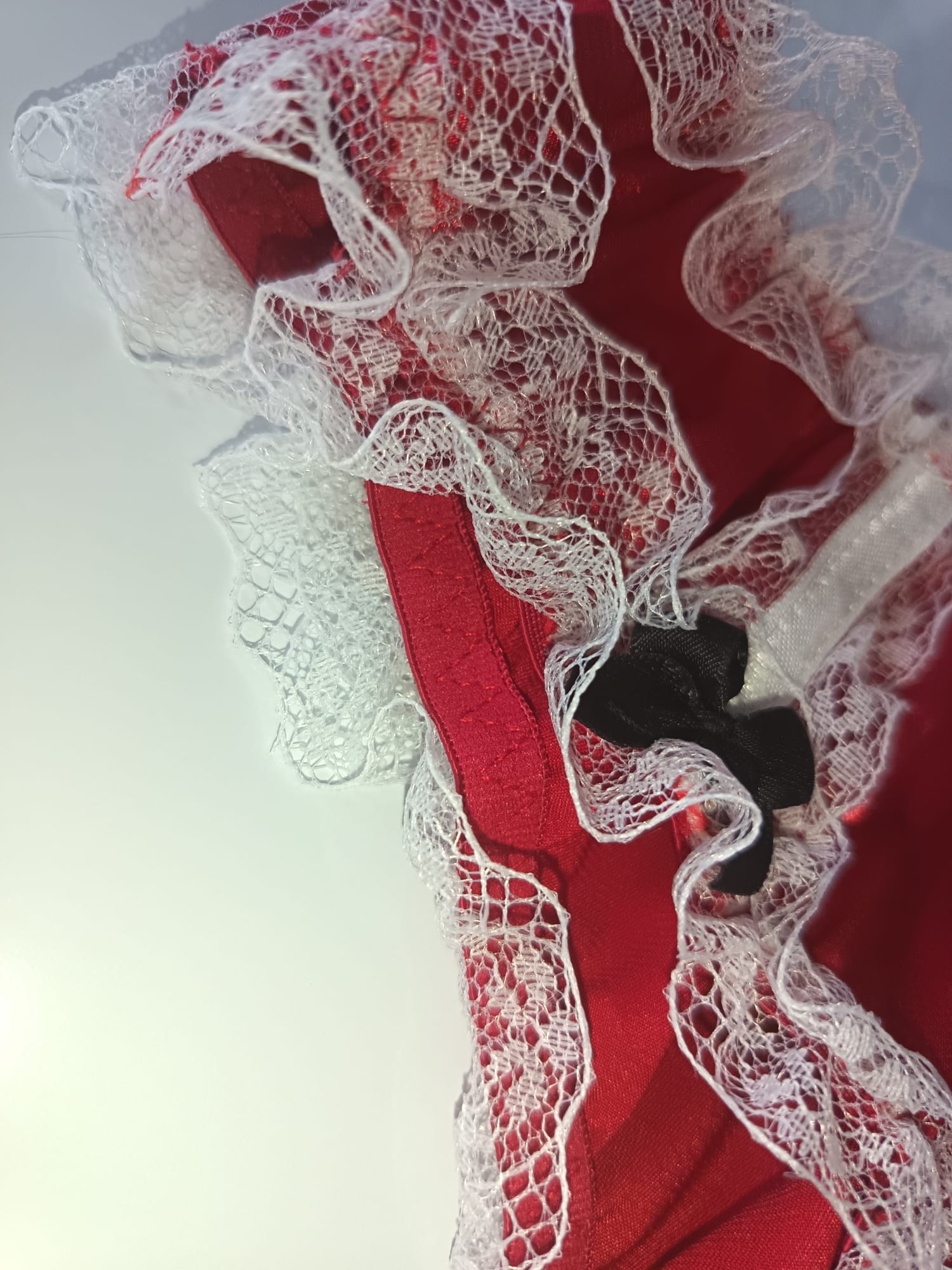 Women’s Red Satin Knickers White Lace Black Bows silky panties size M 10
