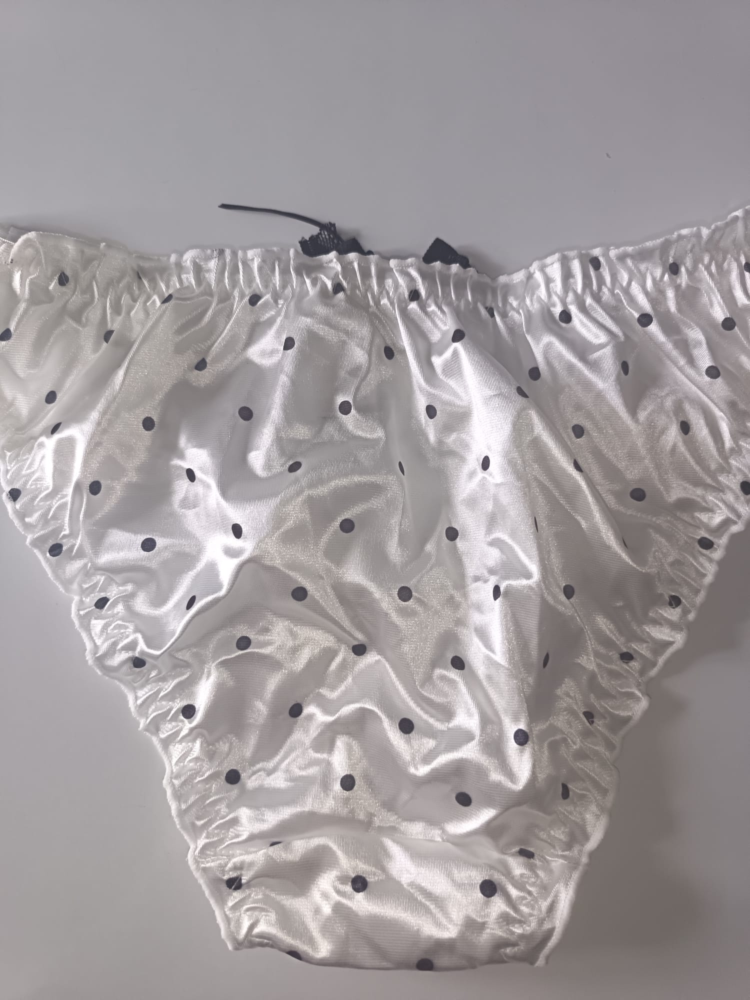 2 Pack Women’s Satin Polka Dot Knickers Black White silky panties size 8 S