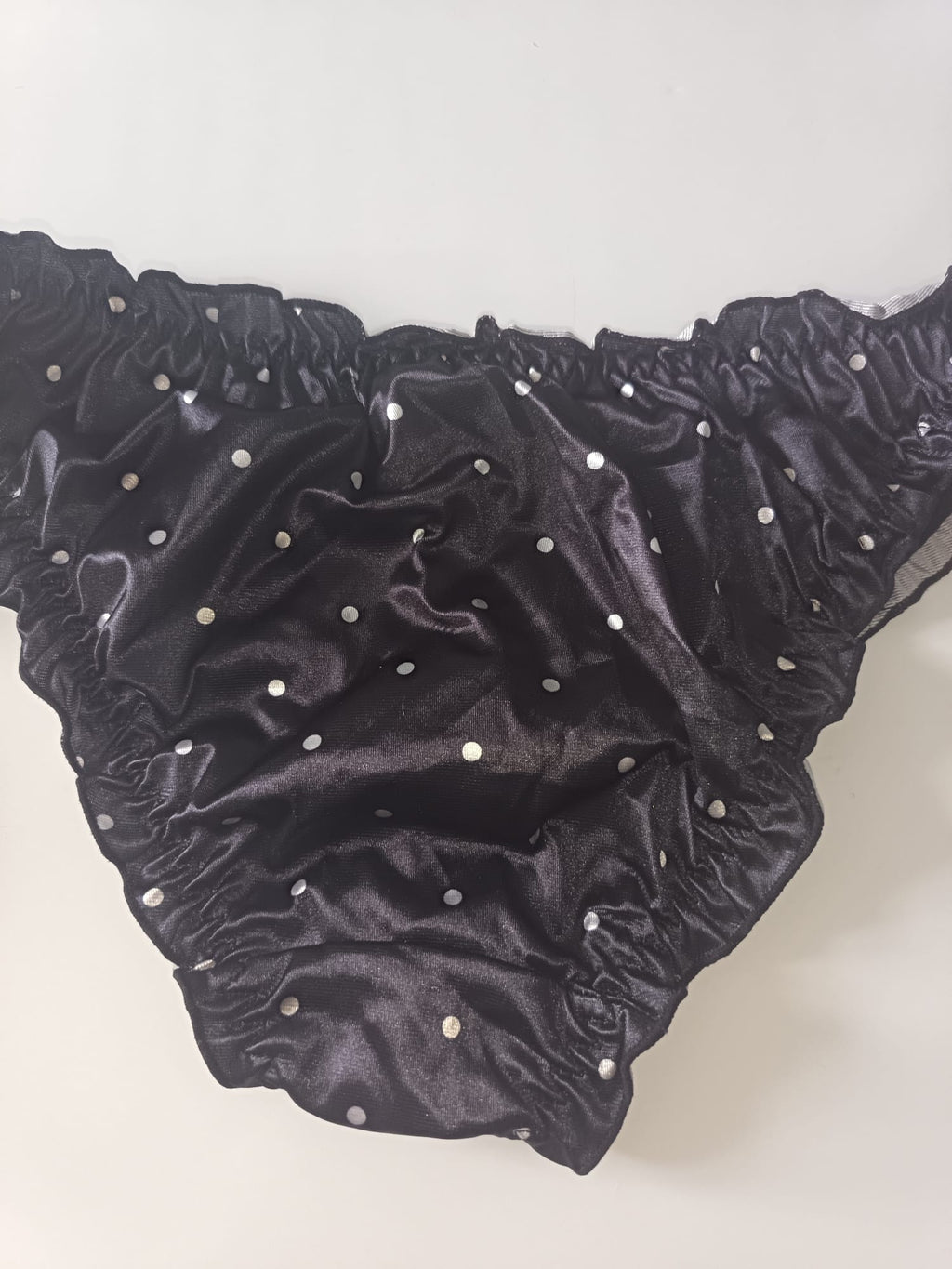 2 Pack Women’s Satin Polka Dot Knickers Black White silky panties size 8 S