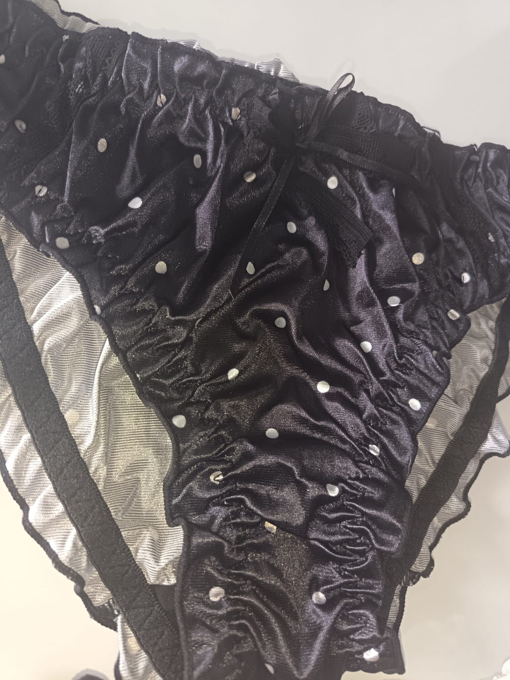 2 Pack Women’s Satin Polka Dot Knickers Black White silky panties size 8 S