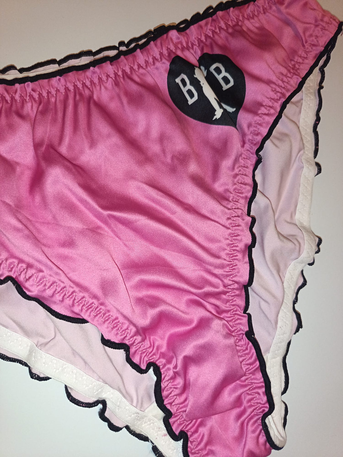 Lilac Silky Satin Knickers Womens Briefs Glossy Frilly Panties size M 10
