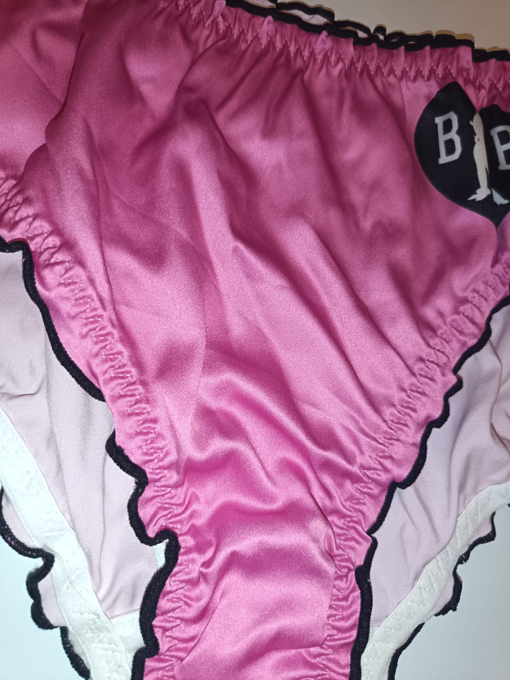 Lilac Silky Satin Knickers Womens Briefs Glossy Frilly Panties size XL 16-18